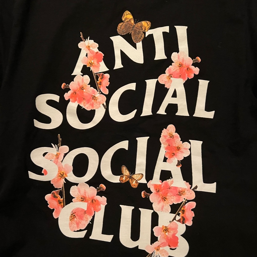 Anti-Social Social Club Size S black with white writing pink flowers Mint